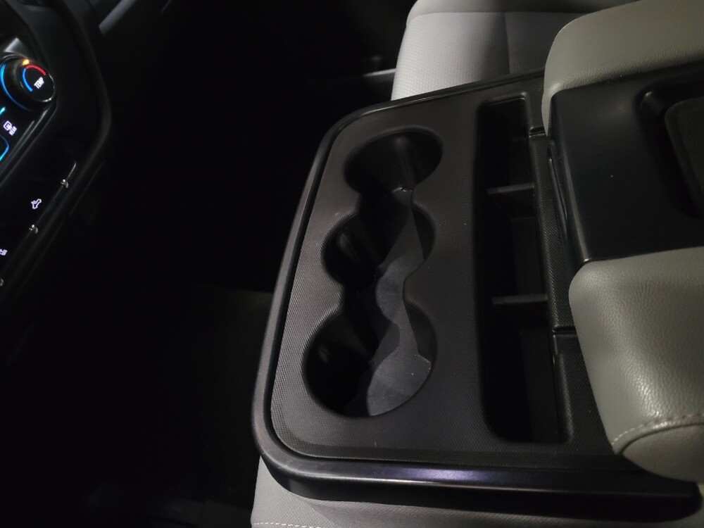 2018 Chevrolet Silverado 1500 in Plymouth Meeting, PA 19462 - 18123794 26