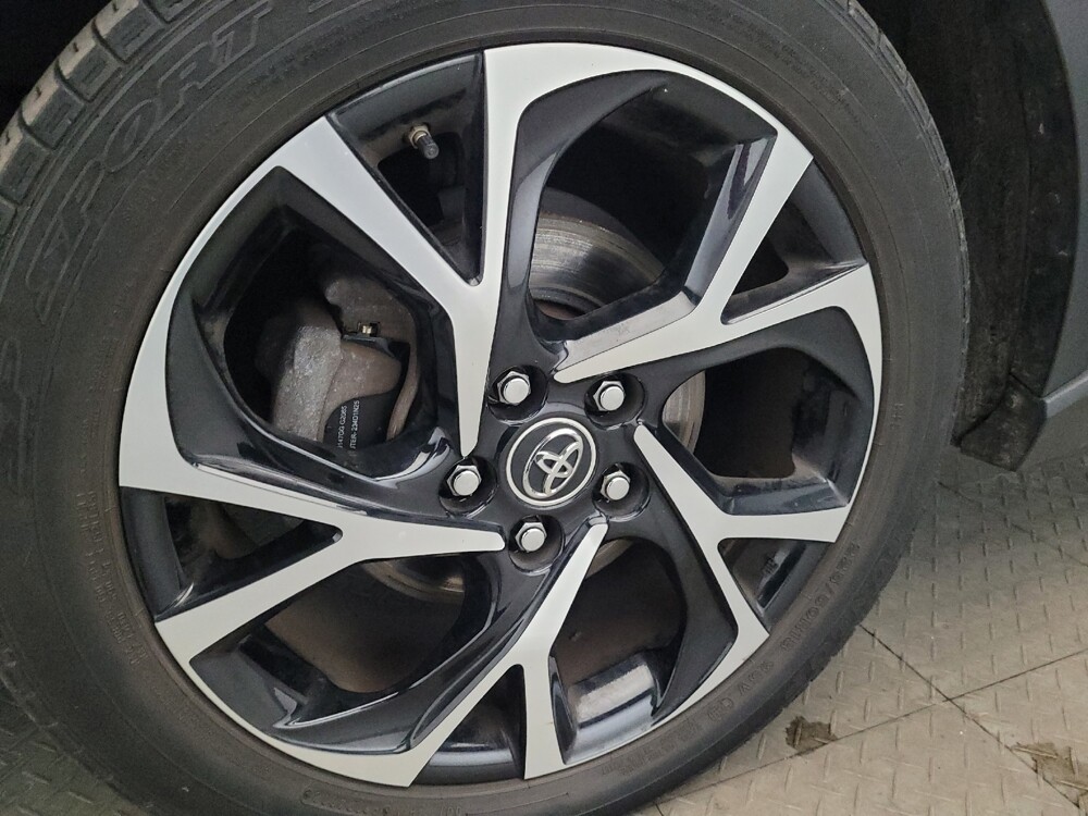 2019 Toyota C-HR in Pittsburgh, PA 15236 - 18123799 31