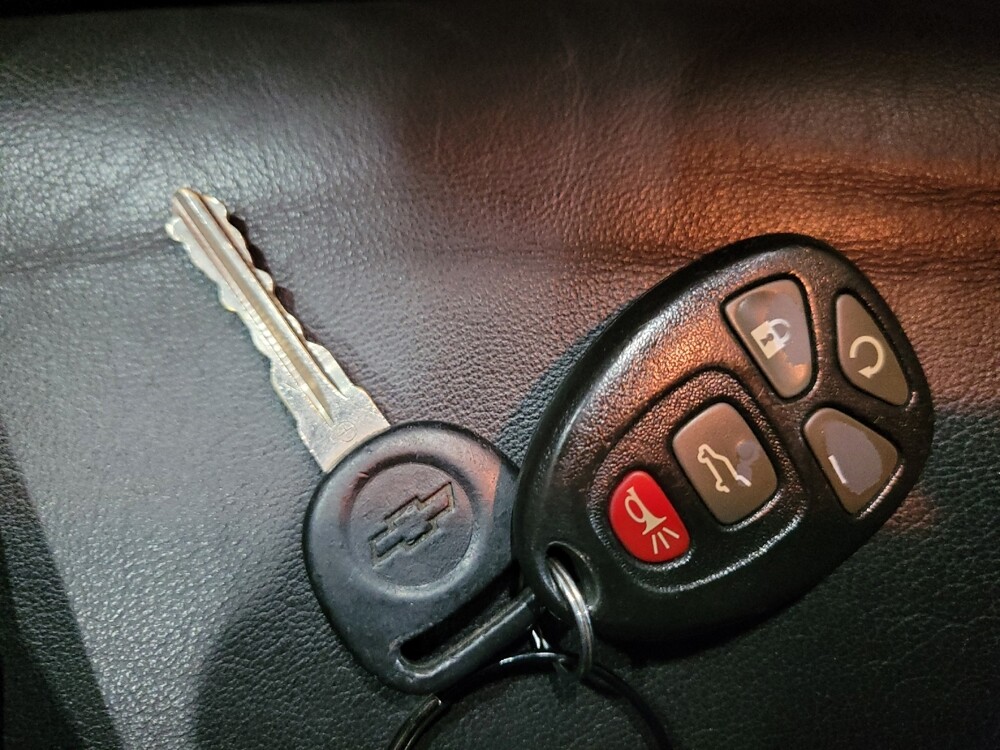 2017 Chevrolet Traverse in Pittsburgh, PA 15236 - 18123801 32