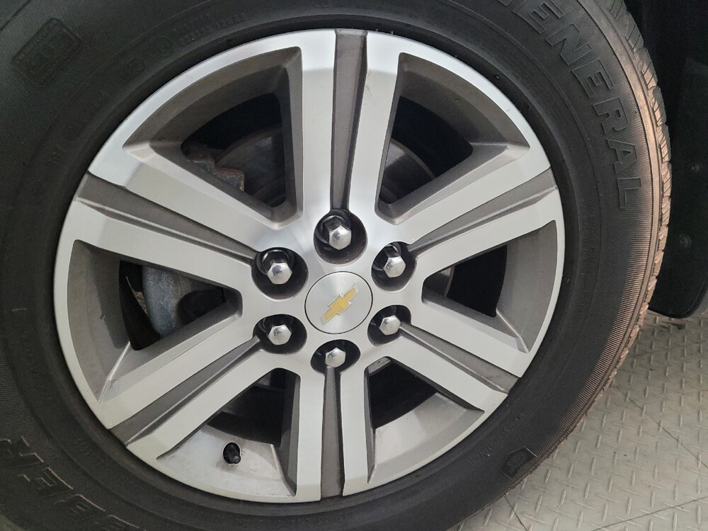 2017 Chevrolet Traverse in Pittsburgh, PA 15236 - 18123801 31