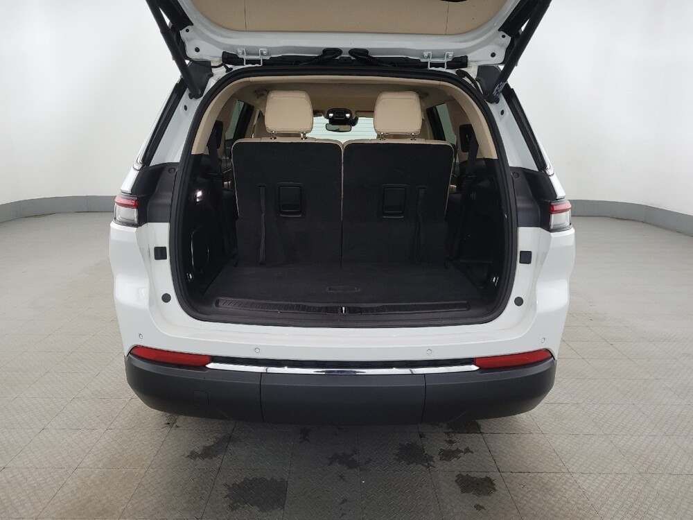 2022 Jeep Grand Cherokee L in New Castle, DE 19720 - 18123803 29