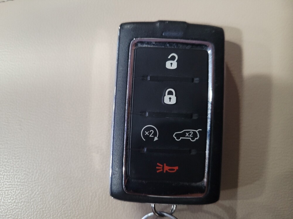 2022 Jeep Grand Cherokee L in New Castle, DE 19720 - 18123803 32