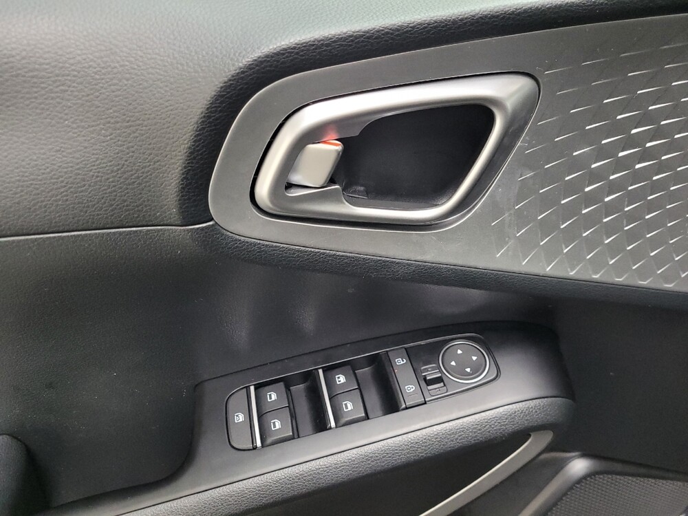 2025 Kia Soul in Allentown, PA 18103 - 18123804 27