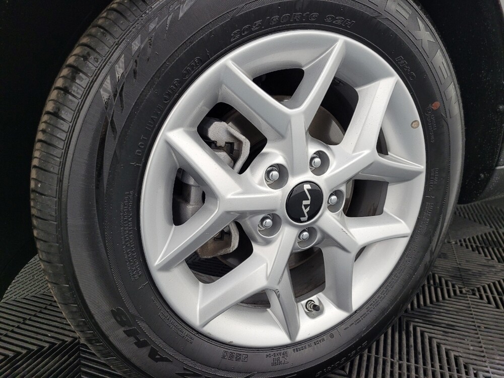 2025 Kia Soul in Allentown, PA 18103 - 18123804 31