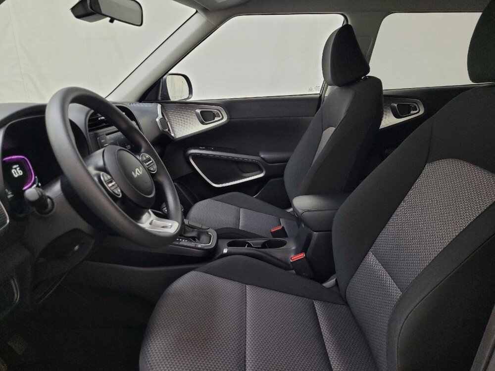 2025 Kia Soul in Allentown, PA 18103 - 18123804 17