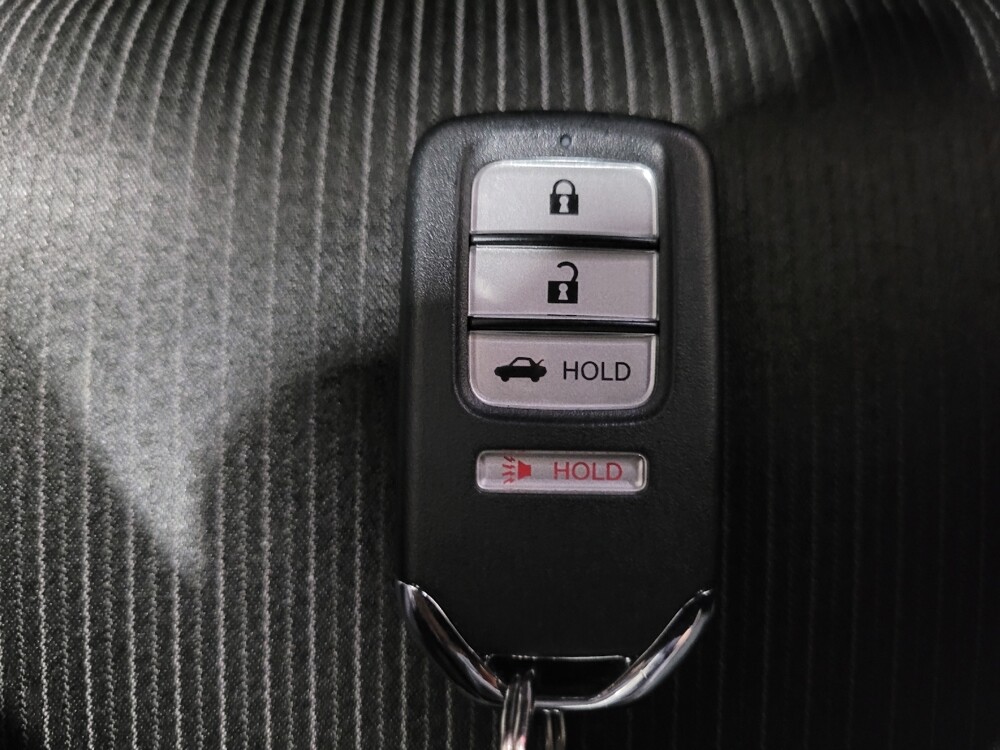 2018 Honda Accord in Newport News, VA 23601 - 18123805 32