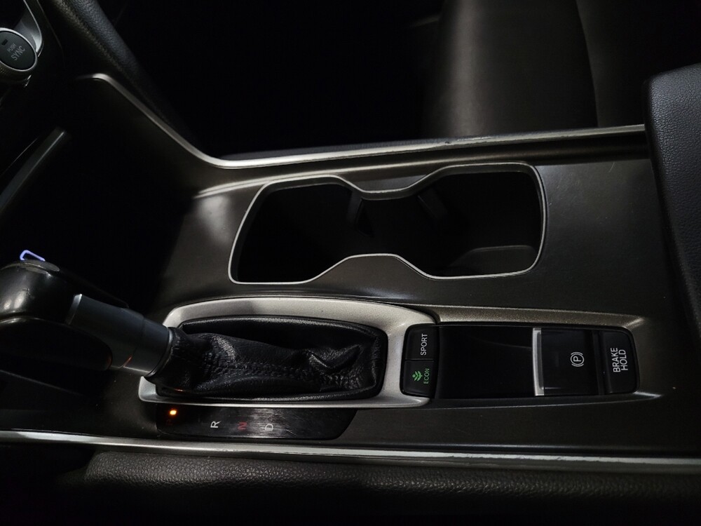 2018 Honda Accord in Newport News, VA 23601 - 18123805 26