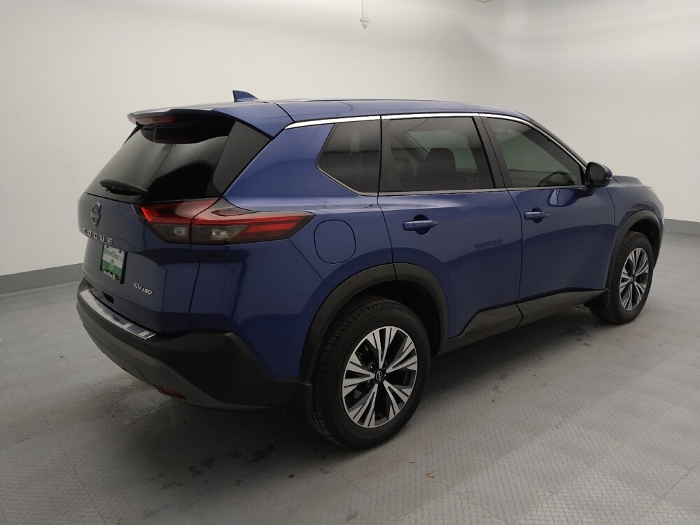 2023 Nissan Rogue in Gladstone, MO 64118 - 18123811 10
