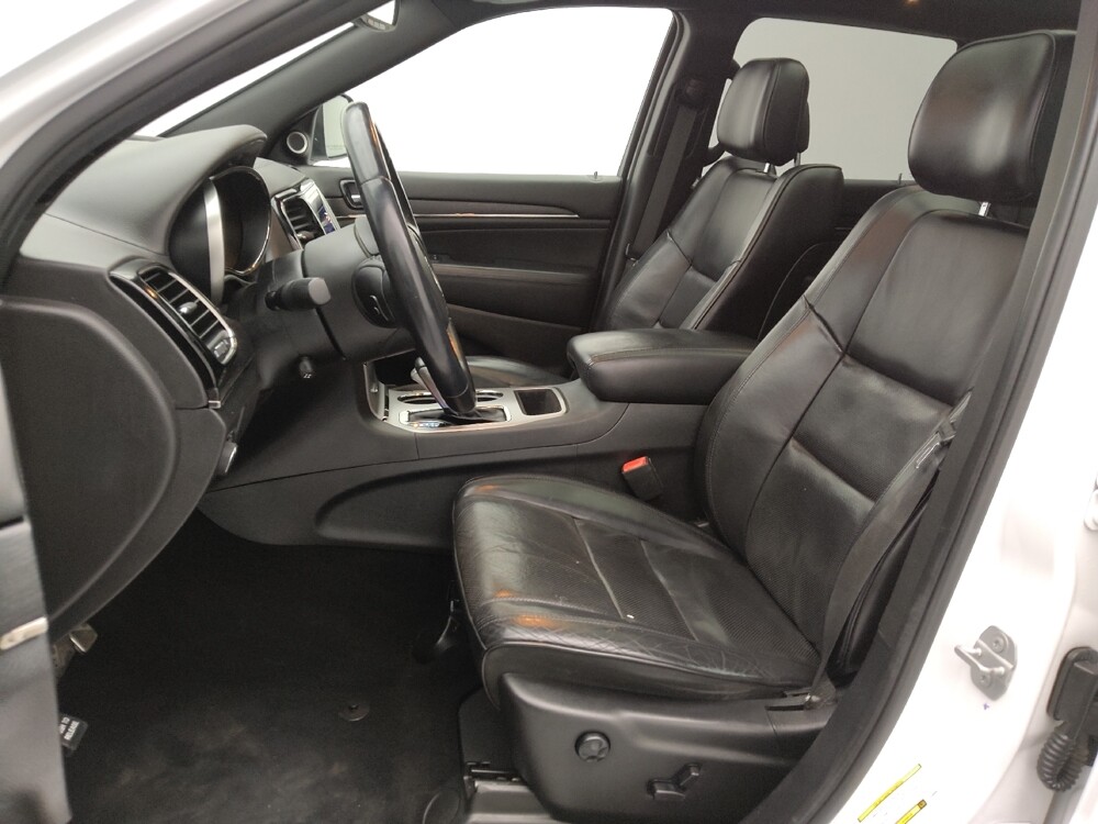 2019 Jeep Grand Cherokee in Topeka, KS 66611 - 18123812 17