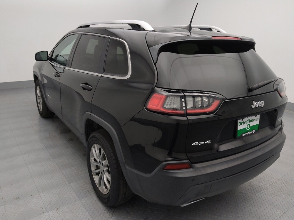 2019 Jeep Cherokee in Topeka, KS 66611 - 18123813 5