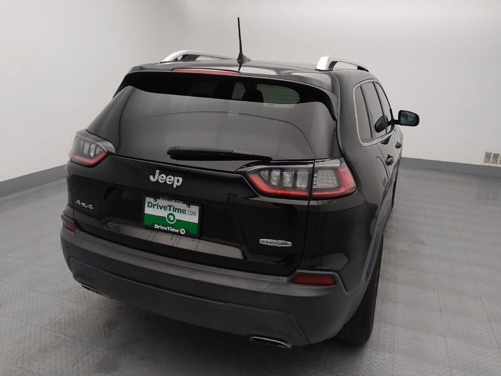 2019 Jeep Cherokee in Topeka, KS 66611 - 18123813 7