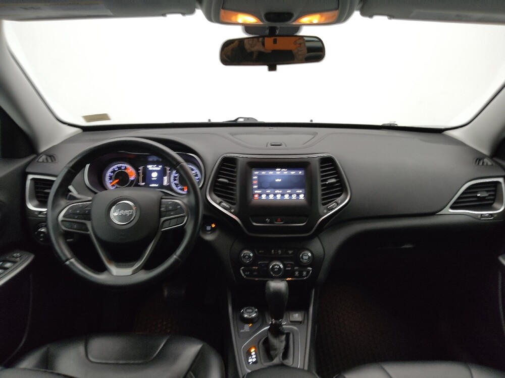 2019 Jeep Cherokee in Topeka, KS 66611 - 18123813 22
