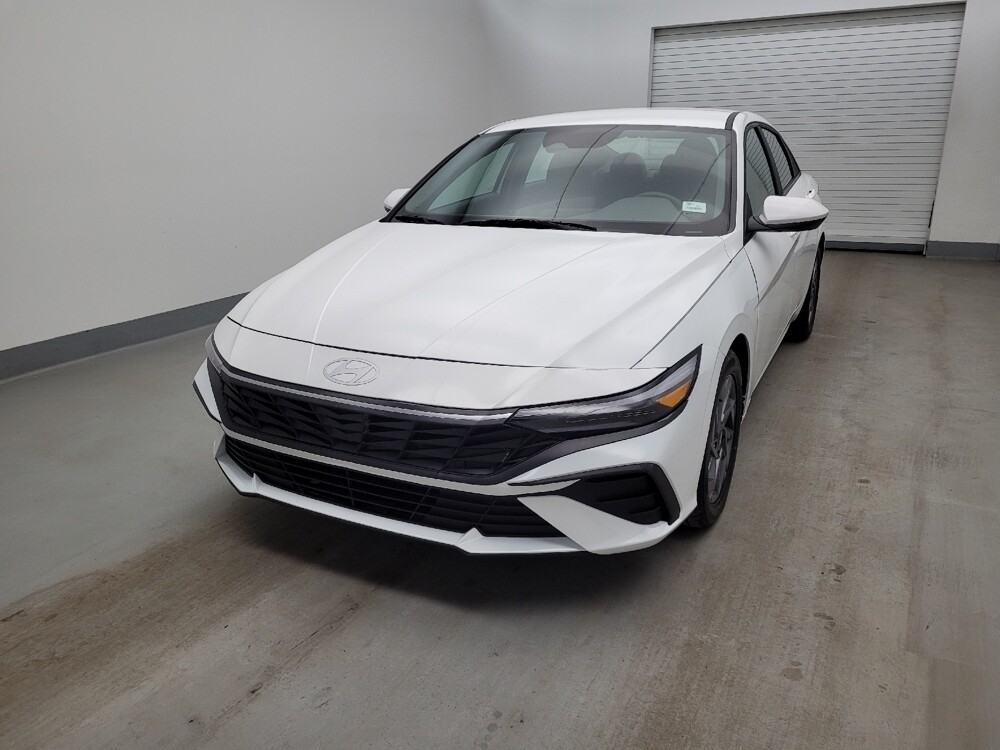 2024 Hyundai Elantra in Miamisburg, OH 45342 - 18123816 15