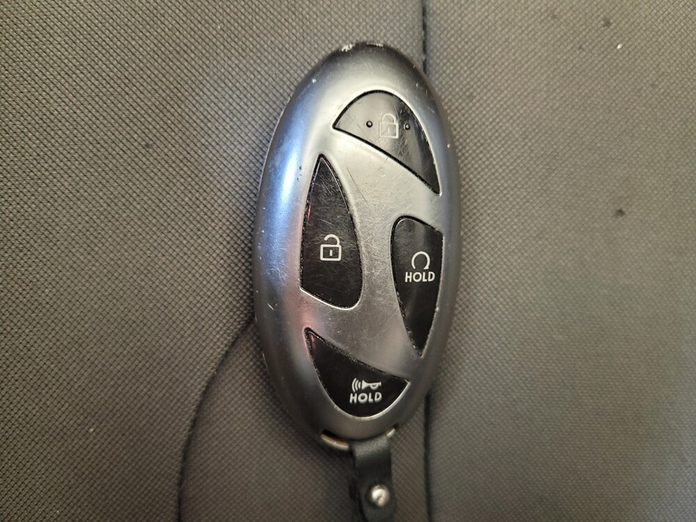 2024 Hyundai Elantra in Miamisburg, OH 45342 - 18123816 32