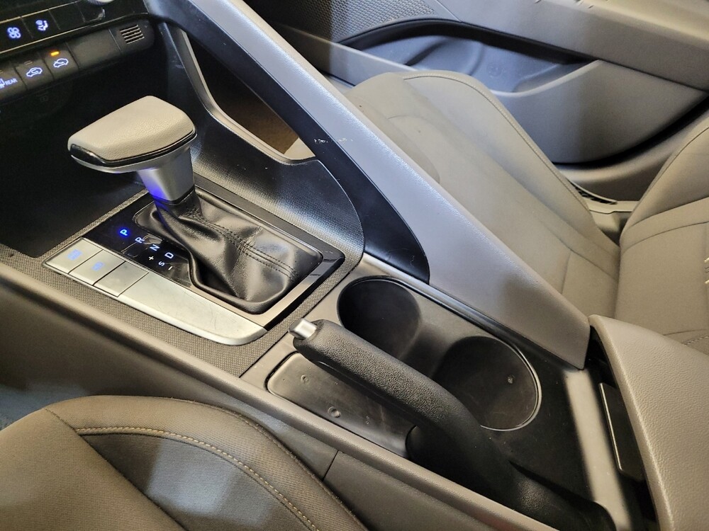 2024 Hyundai Elantra in Miamisburg, OH 45342 - 18123816 26
