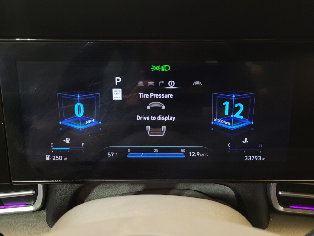 2024 Hyundai Elantra in Miamisburg, OH 45342 - 18123816 23