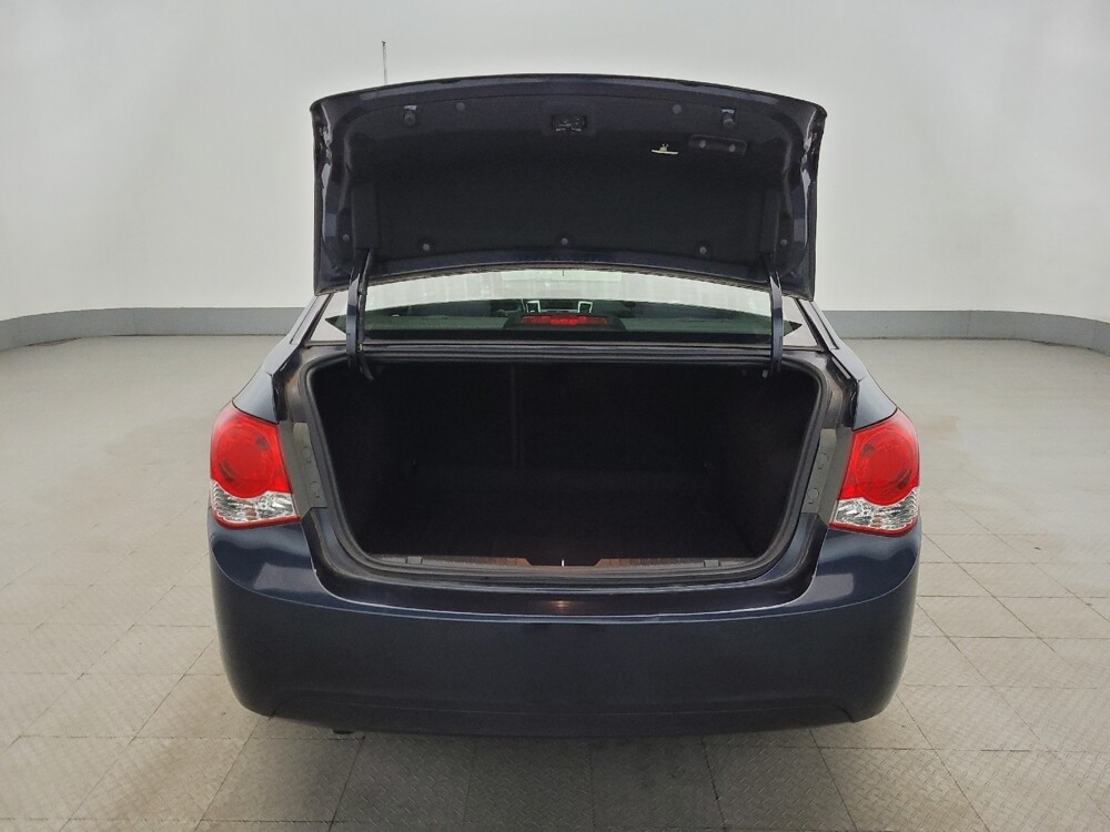 2014 Chevrolet Cruze in Glen Burnie, MD 21061 - 18123821 29