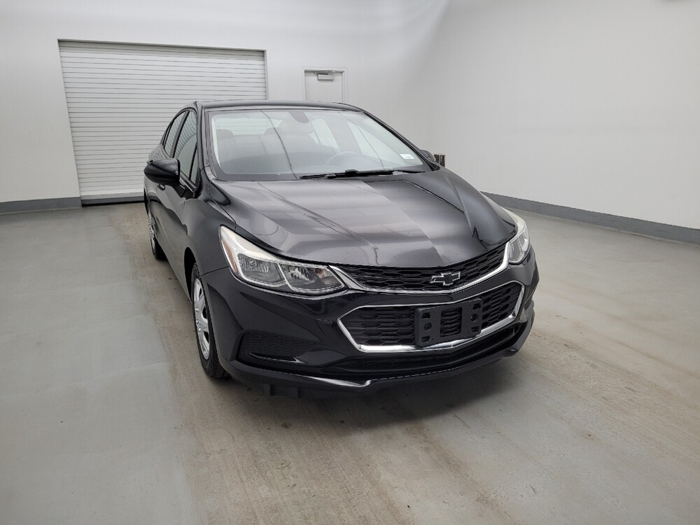 2018 Chevrolet Cruze in Lexington, KY 40509 - 18123822 14