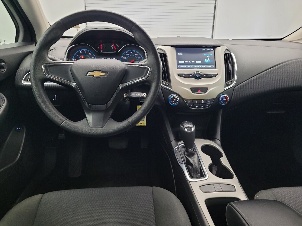 2018 Chevrolet Cruze in Lexington, KY 40509 - 18123822 22
