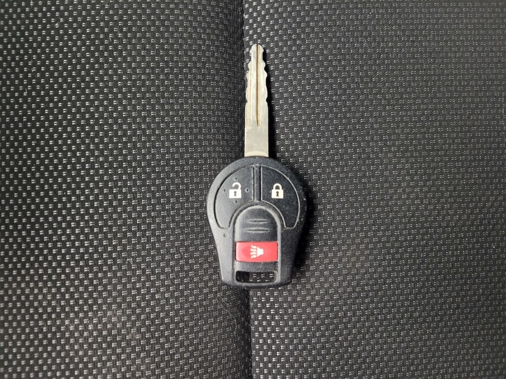 2014 Nissan Juke in Taylor, MI 48180 - 18123826 32