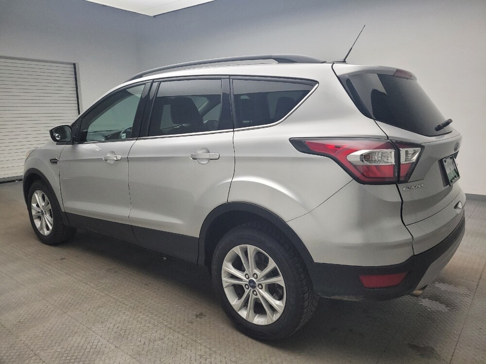 2017 Ford Escape in Eastpointe, MI 48021 - 18123827 3