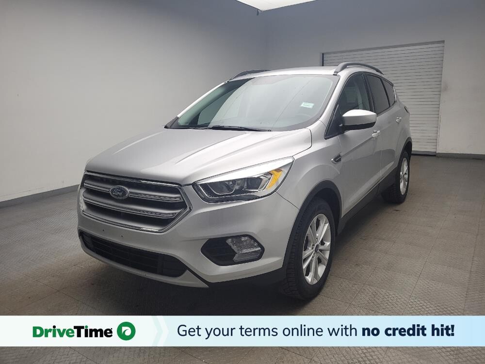 2017 Ford Escape in Eastpointe, MI 48021 - 18123827