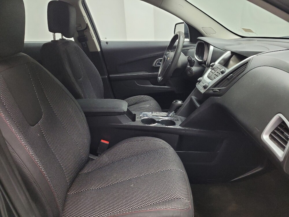 2017 Chevrolet Equinox in Eastpointe, MI 48021 - 18123829 21