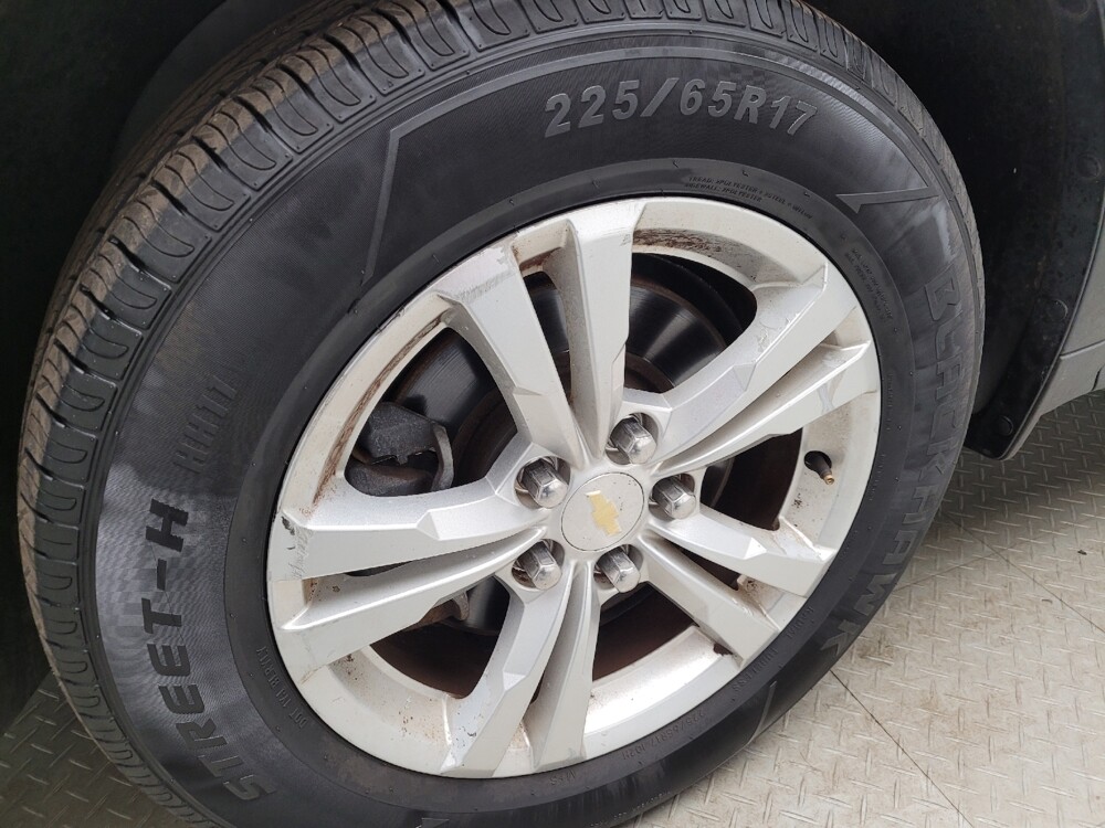 2017 Chevrolet Equinox in Eastpointe, MI 48021 - 18123829 31