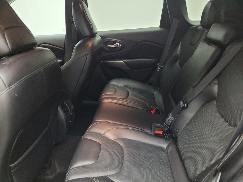 2019 Jeep Cherokee in Taylor, MI 48180 - 18123831 18