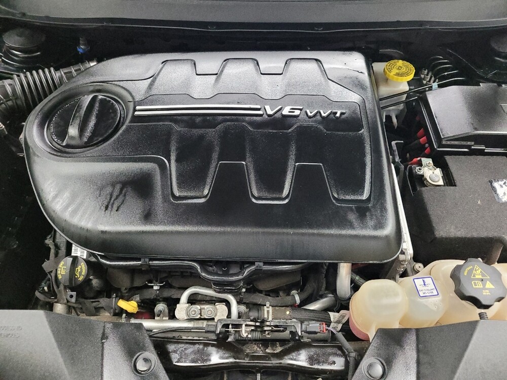 2019 Jeep Cherokee in Taylor, MI 48180 - 18123831 30