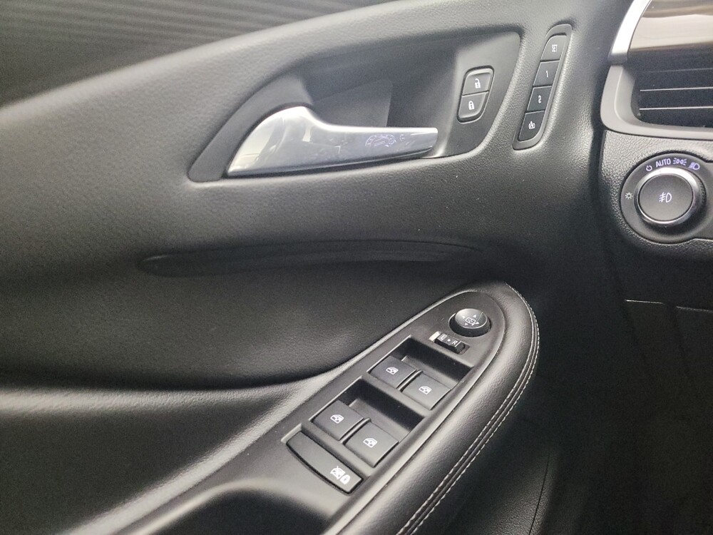 2019 Buick Envision in Eastpointe, MI 48021 - 18123832 27