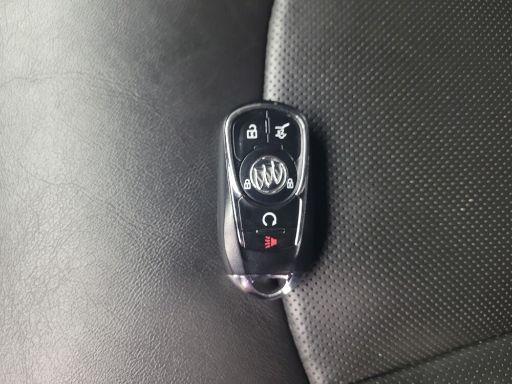 2019 Buick Envision in Eastpointe, MI 48021 - 18123832 32