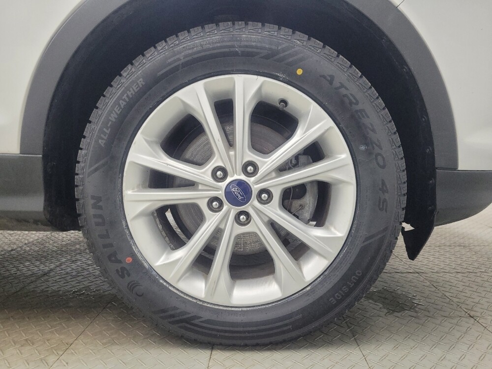 2017 Ford Escape in Mishawaka, IN 46545 - 18123840 31