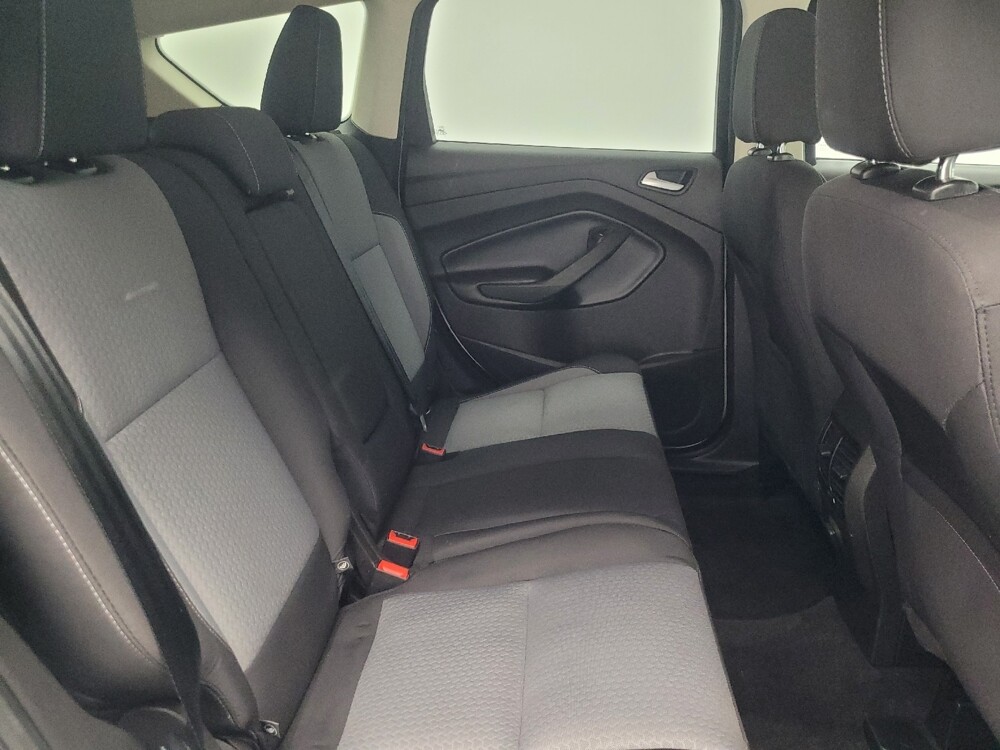 2017 Ford Escape in Mishawaka, IN 46545 - 18123840 19