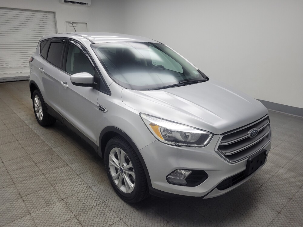 2017 Ford Escape in Mishawaka, IN 46545 - 18123840 13