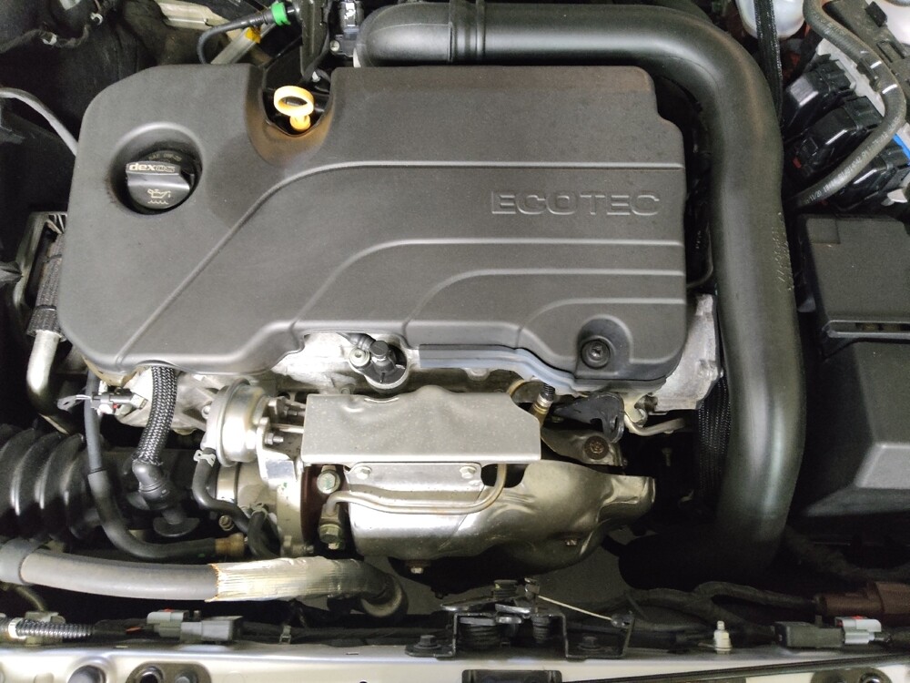 2021 Chevrolet Malibu in Charleston, SC 29414 - 18123843 30