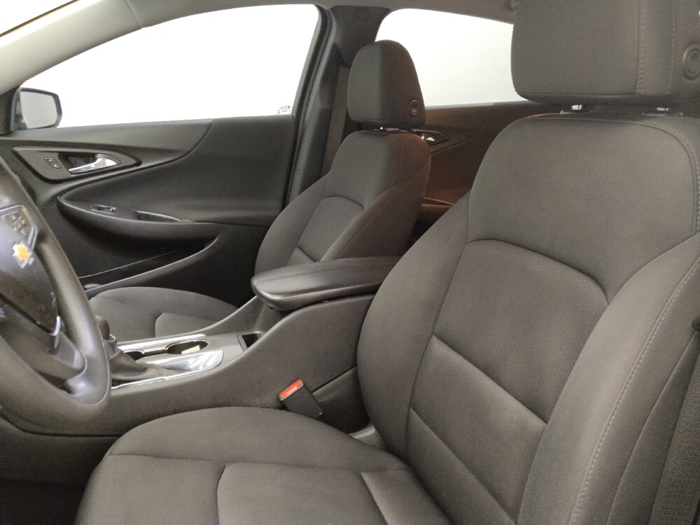 2021 Chevrolet Malibu in Charleston, SC 29414 - 18123843 17