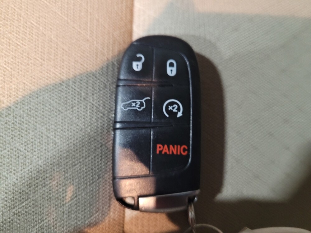 2022 Jeep Grand Cherokee in Woodbridge, VA 22191 - 18123845 32