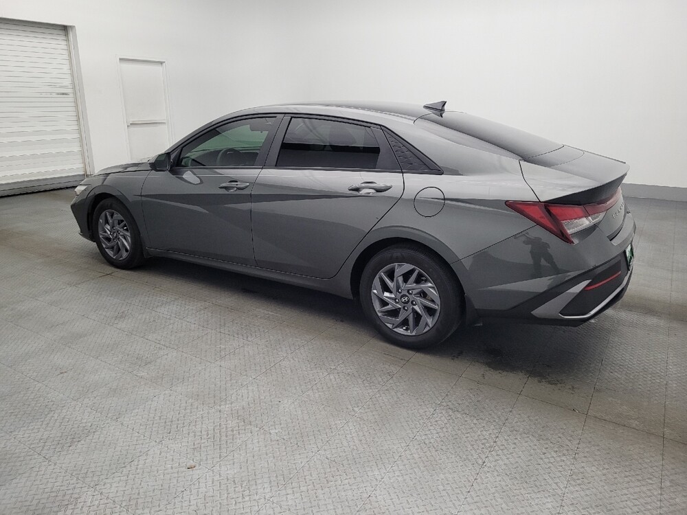 2024 Hyundai Elantra in Mobile, AL 36606 - 18123853 3