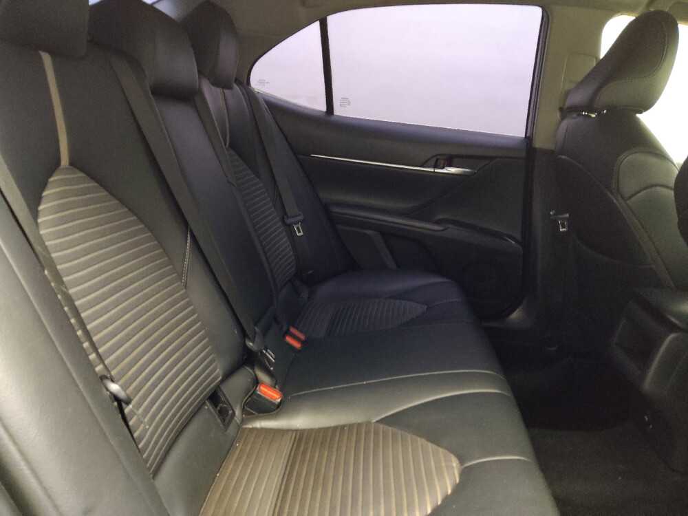 2018 Toyota Camry in Lewisville, TX 75067 - 18123859 19