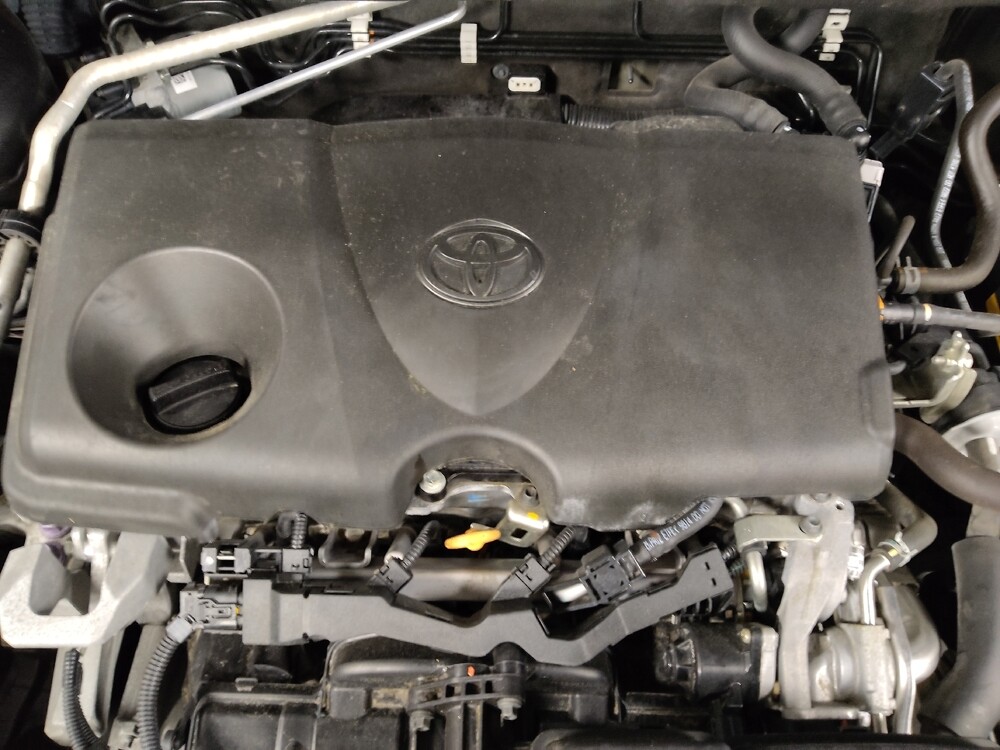 2019 Toyota RAV4 in Marietta, GA 30062 - 18123862 30