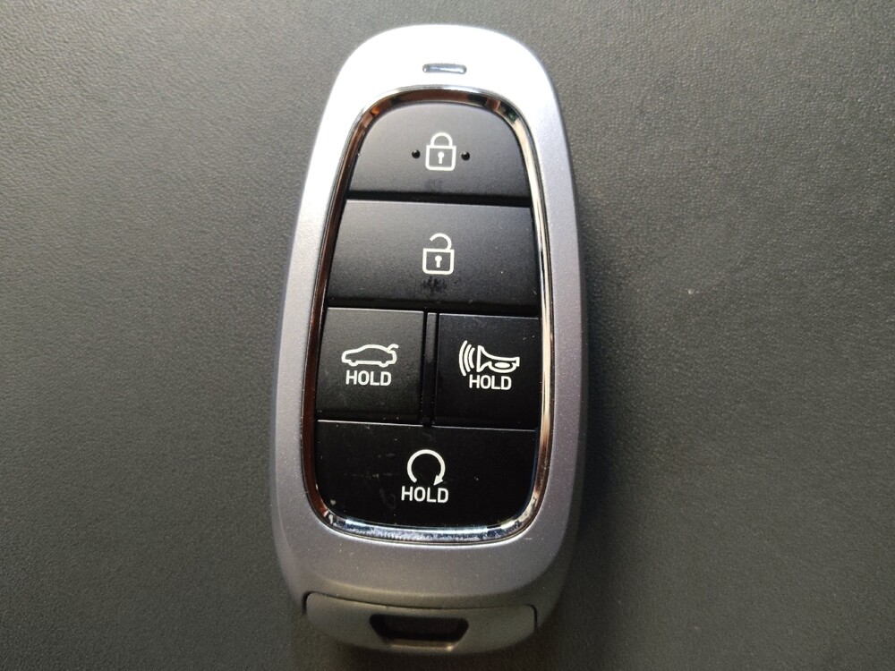 2020 Hyundai Sonata in Greenville, SC 29607 - 18123863 32