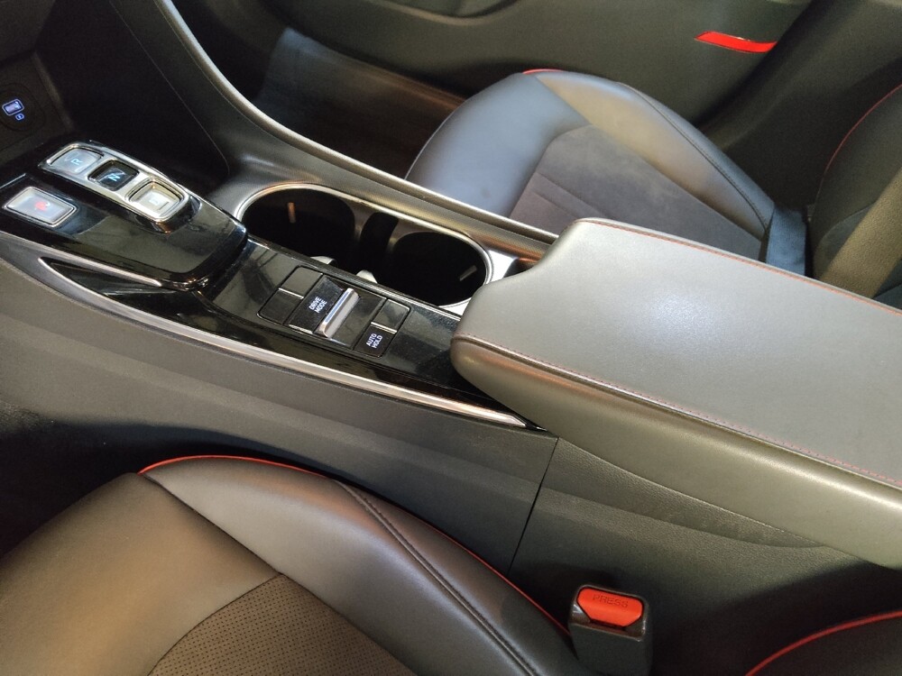 2020 Hyundai Sonata in Greenville, SC 29607 - 18123863 26