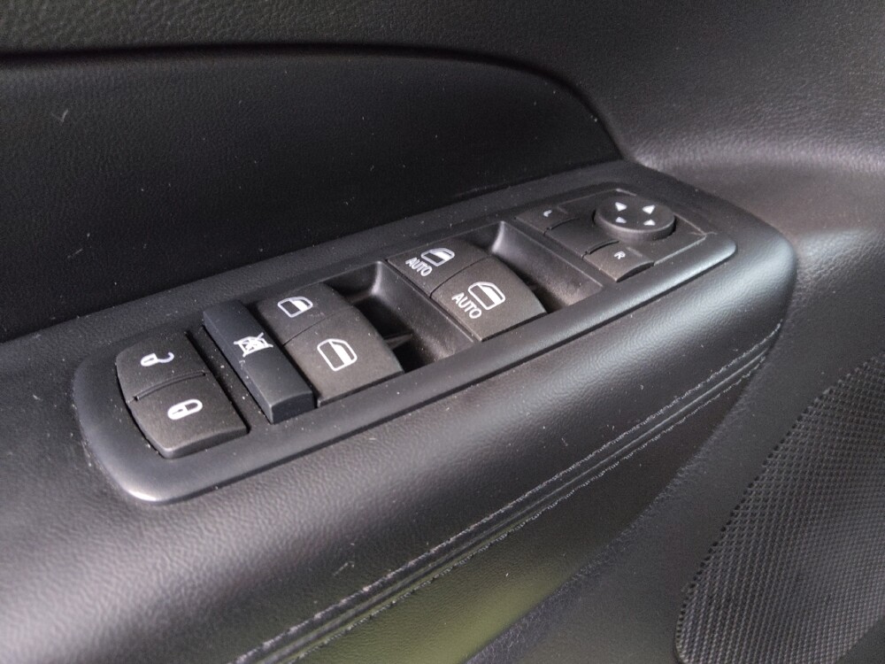 2016 Jeep Grand Cherokee in Fort Myers, FL 33907 - 18123864 27