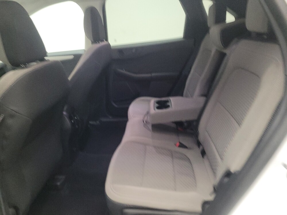 2022 Ford Escape in Fresno, CA 93726 - 18123876 18