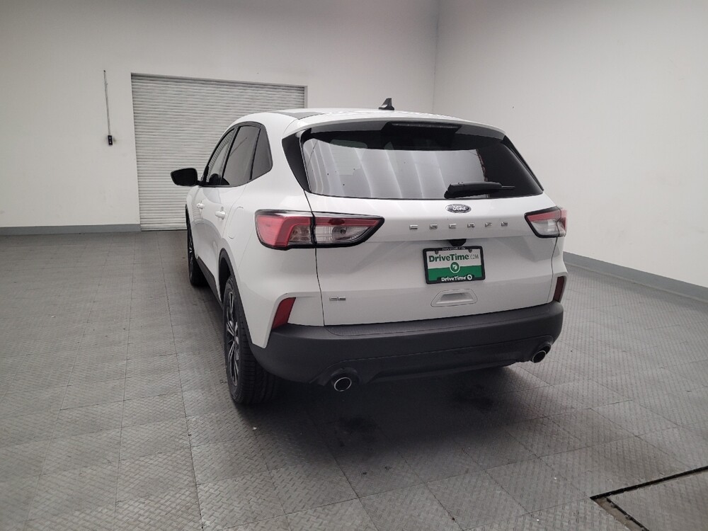 2022 Ford Escape in Fresno, CA 93726 - 18123876 6