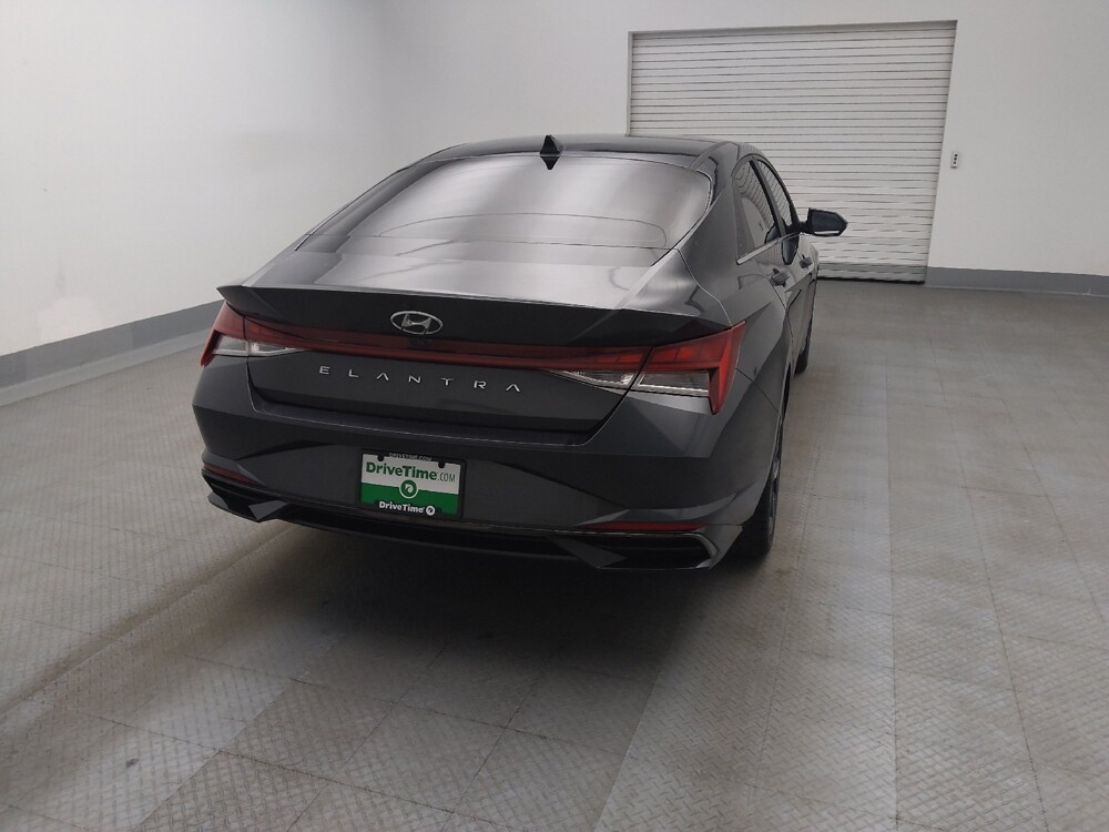 2021 Hyundai Elantra in Denver, CO 80012 - 18123877 7