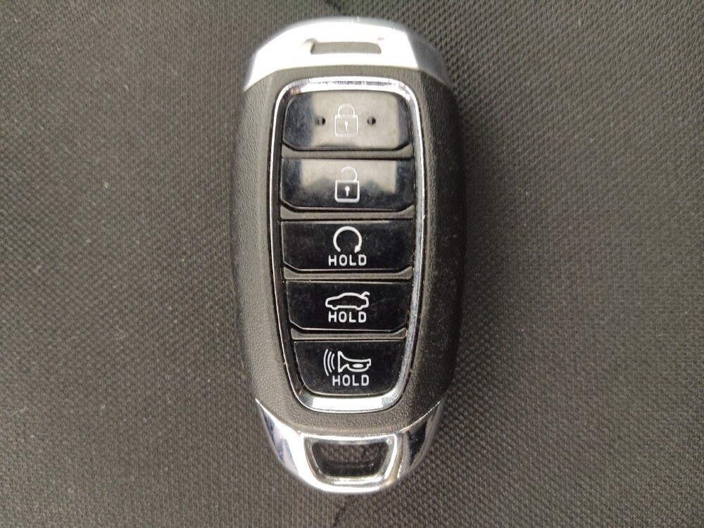 2021 Hyundai Elantra in Denver, CO 80012 - 18123877 32