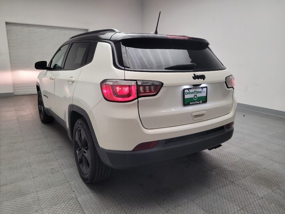 2019 Jeep Compass in Sacramento, CA 95821 - 18123878 6