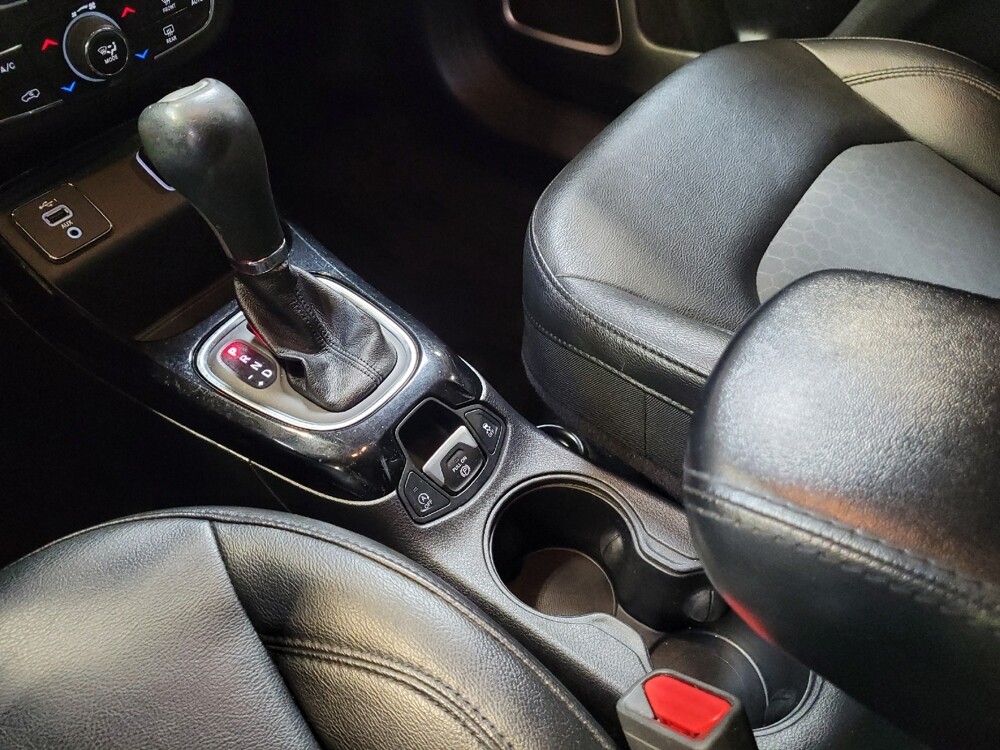 2019 Jeep Compass in Sacramento, CA 95821 - 18123878 26